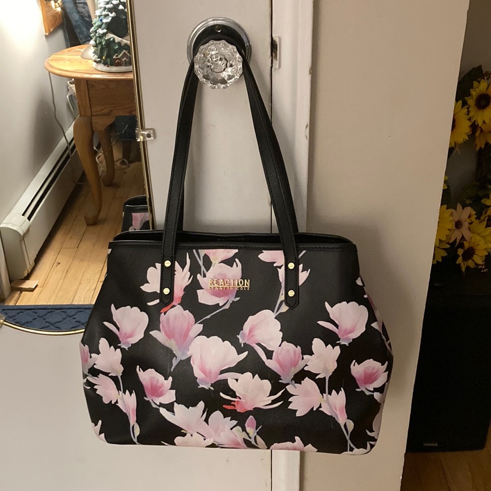 Kenneth Cole REACTION Tote Bag